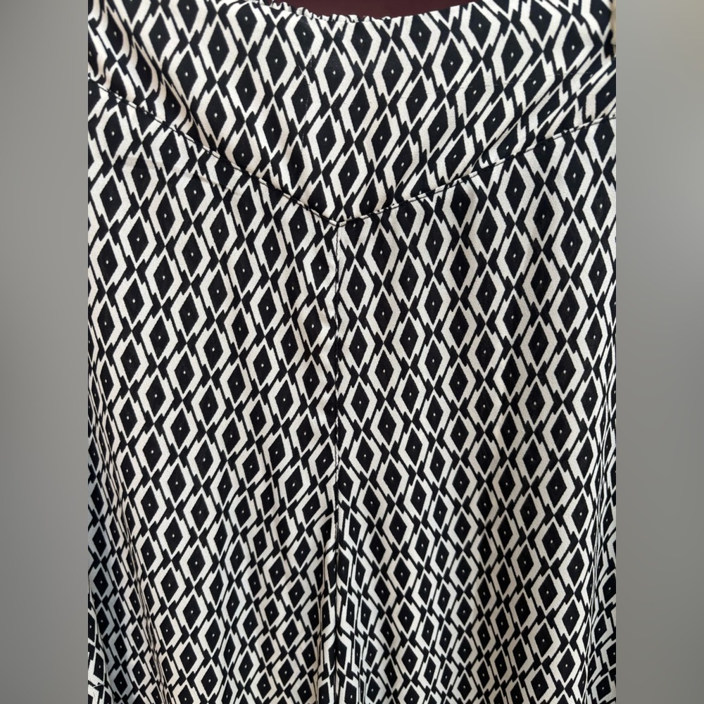 BAR lll Palazzo Black and White Geometric Wide Leg High Rise Women's Pants Sz M - Picture 9 of 9